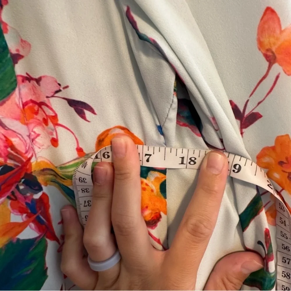 Hunter Bell Light Blue Floral Long Sleeve Maxi Dress 10 - Picture 3 of 6